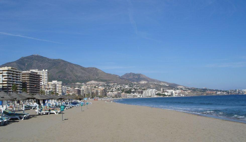 Cosy Flat Near The Beach & Town Centre Lägenhet Fuengirola Exteriör bild